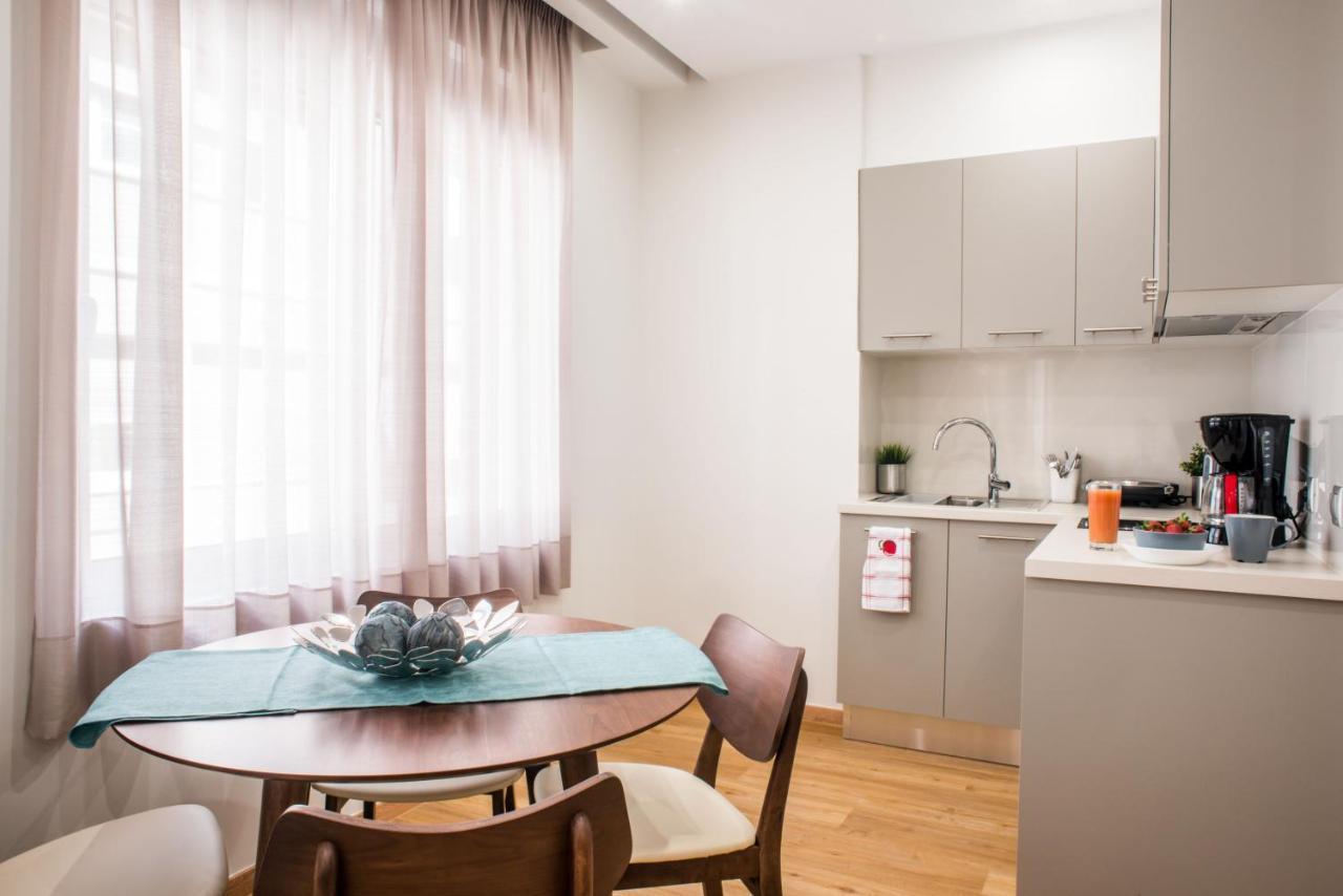 A23 Sunny & Cosy Suite With Balcony Near Parthenon Athene Buitenkant foto